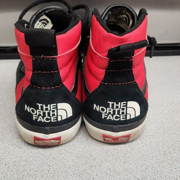 Vans Sk8-Hi 46 MTE DX The North Face Black/Red Sneakers - Picture 3 of 8